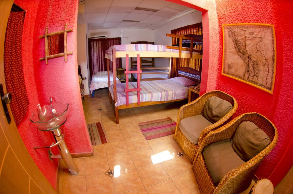 Hostal Los Aventureros サンタ・クルス・デ・ラ・シエラ 部屋 写真